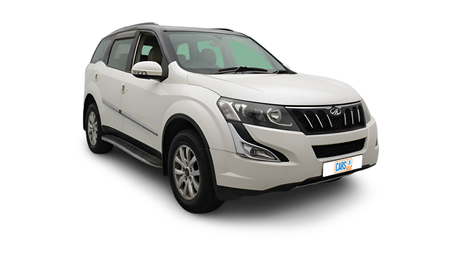 Mahindra XUV500-img